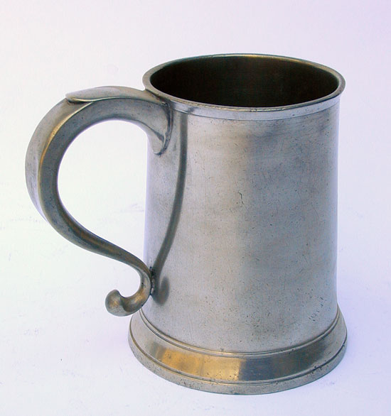 An Engraved Pewter Export Quart Mug