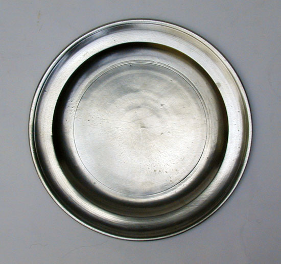 A Super Condition American Pewter Plate by Richard Austin