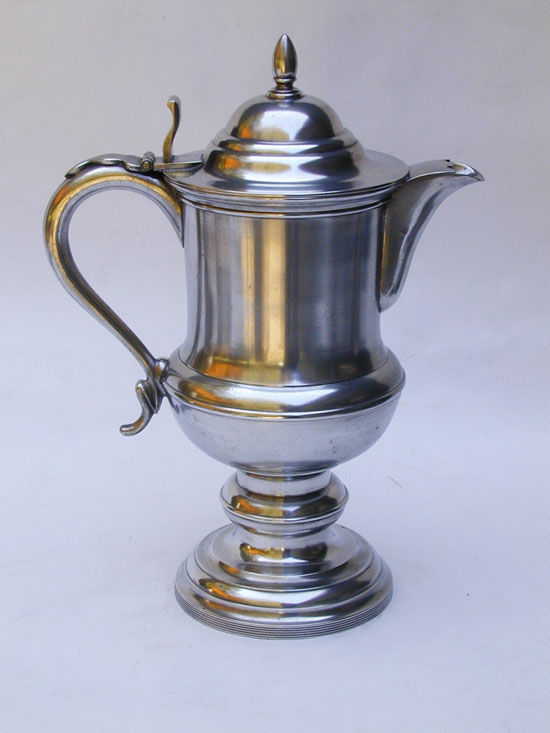 A Very Fine Antique American Pewter Flagon by Hiram Yale & Co. of Wallingford, Connecticut