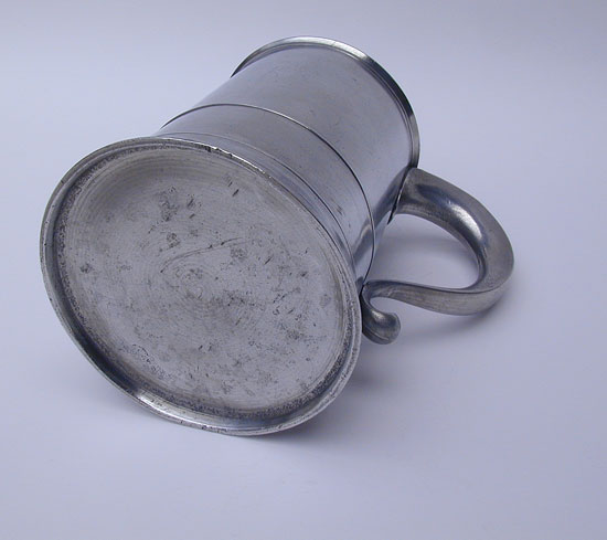 A Quart Pewter Export Mug by Edgar Curtis & Co