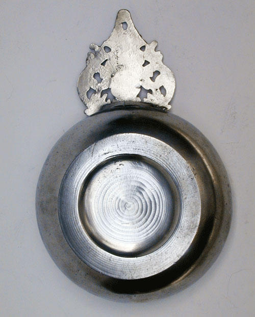 A Export Pewter Porringer by Robert Bush I