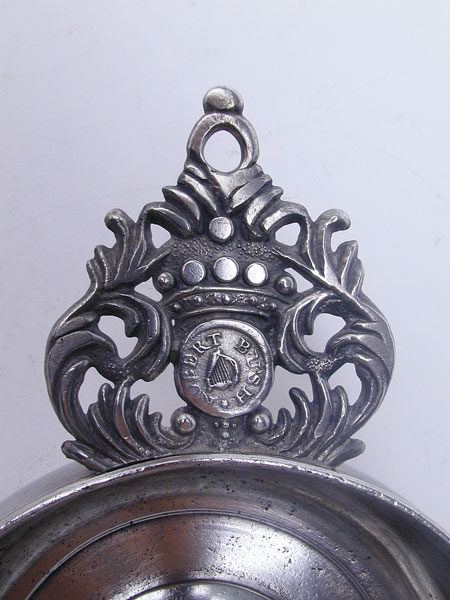 A Crown or Coronet Handle Export Pewter Porringer by Robert Bush Sr.