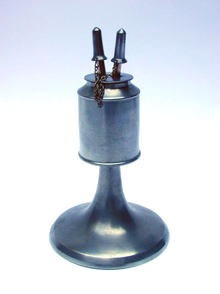 An Unmarked Trumpet Base Lamp