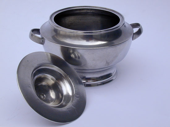 A Very Fine George Richardson Sugar Bowl