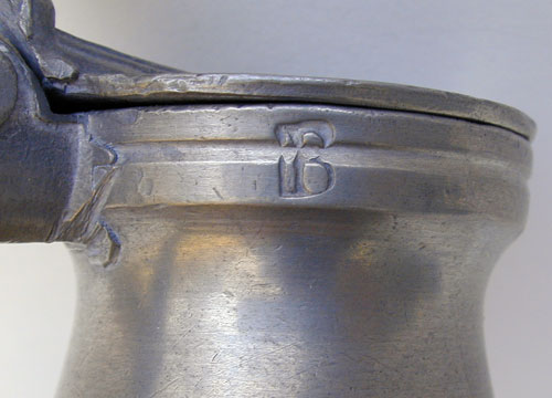 A Pewter Gill Bud Baluster Export Measure