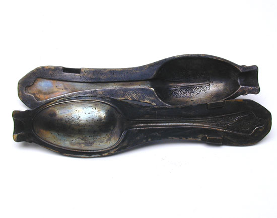 A Bronze Spoon Mold that Makes Wonderfully Decorated Spoons