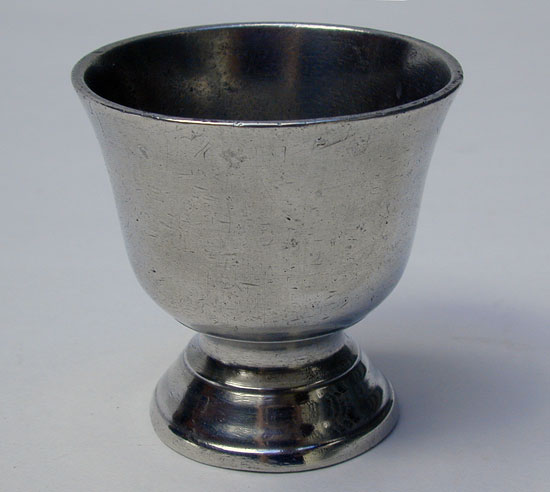 An Unmarked American Dram Cup